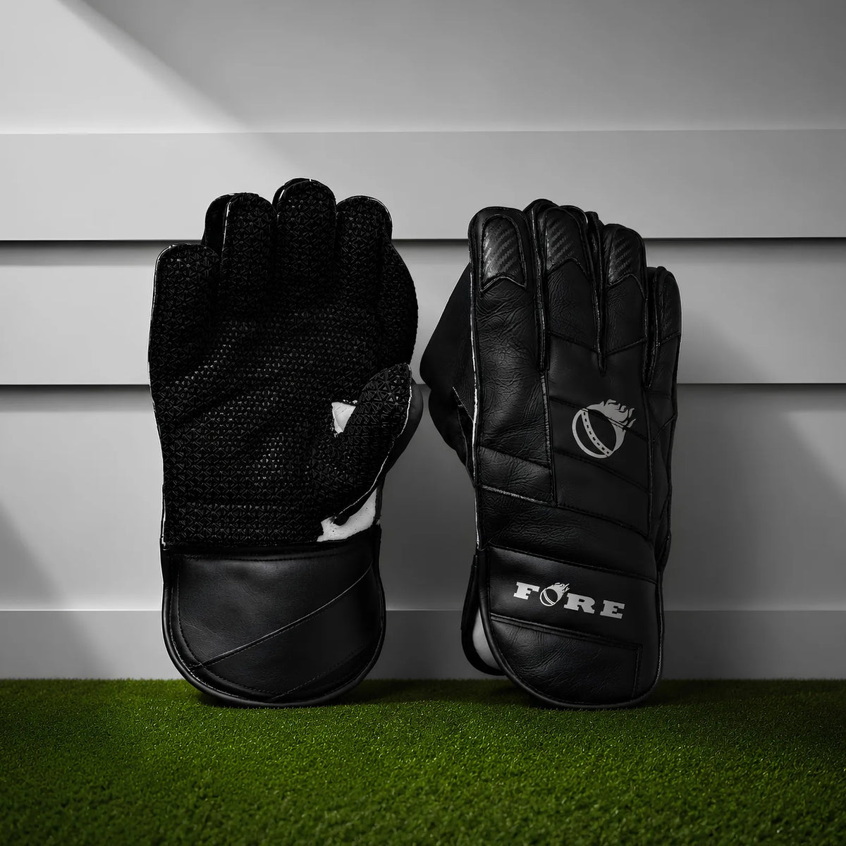 Keeping Gloves (Black)