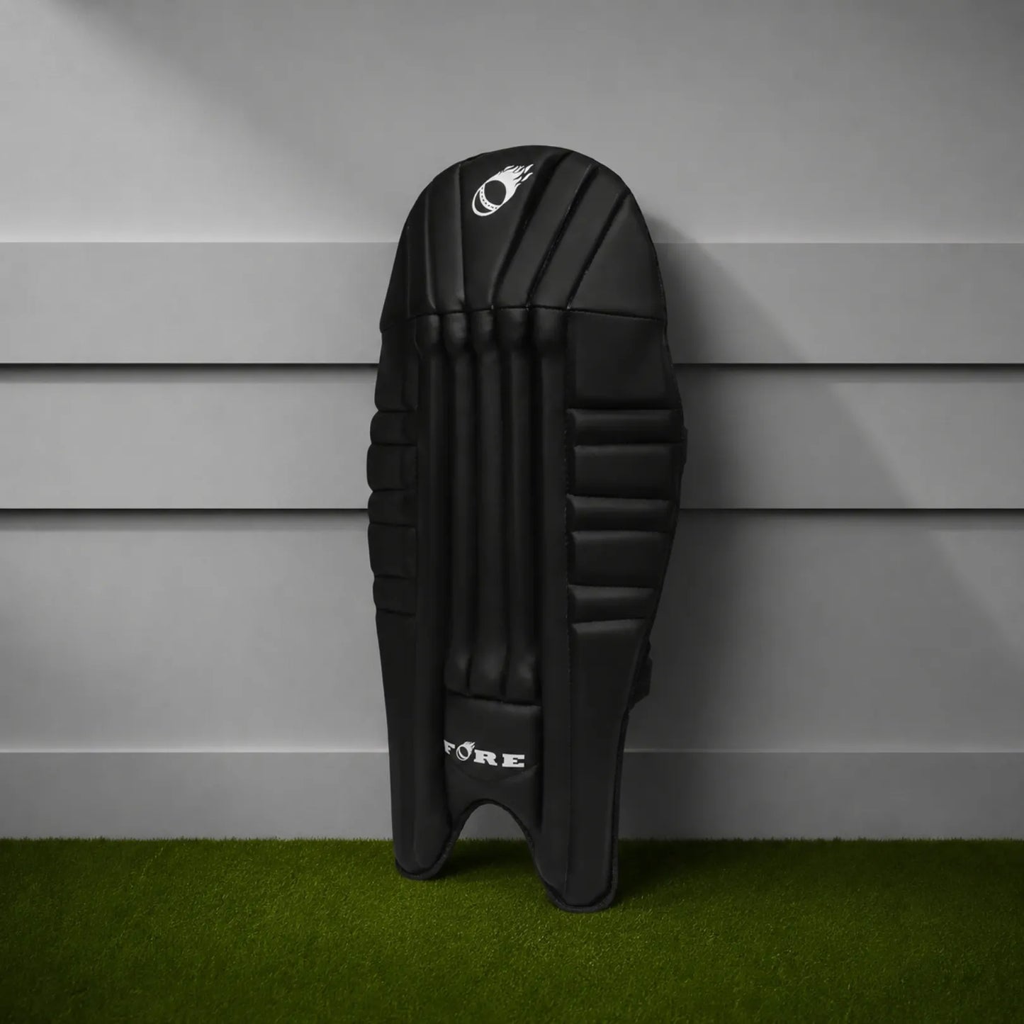 Cricket Keeping Pad (Black)
