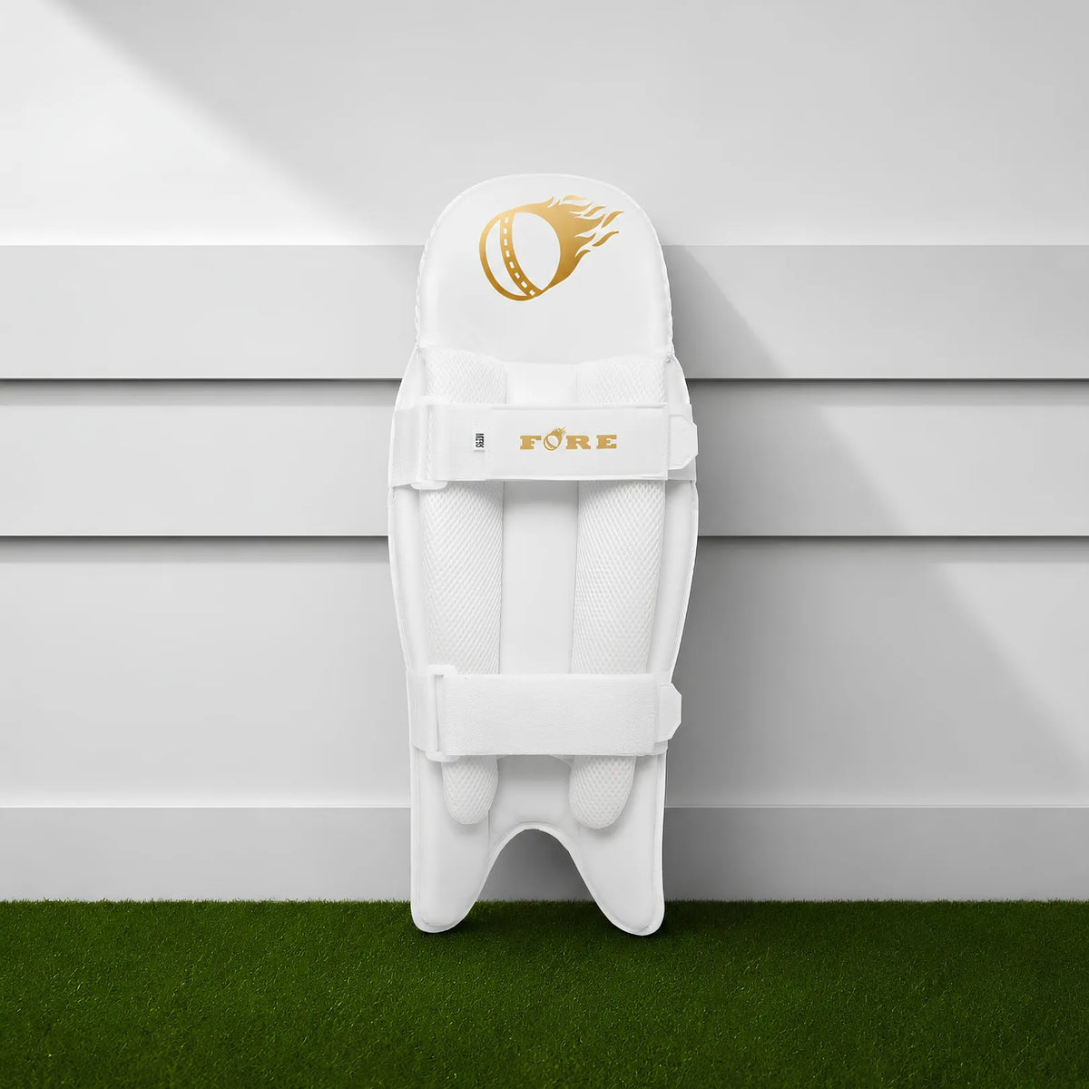 Cricket Keeping Pad (White)