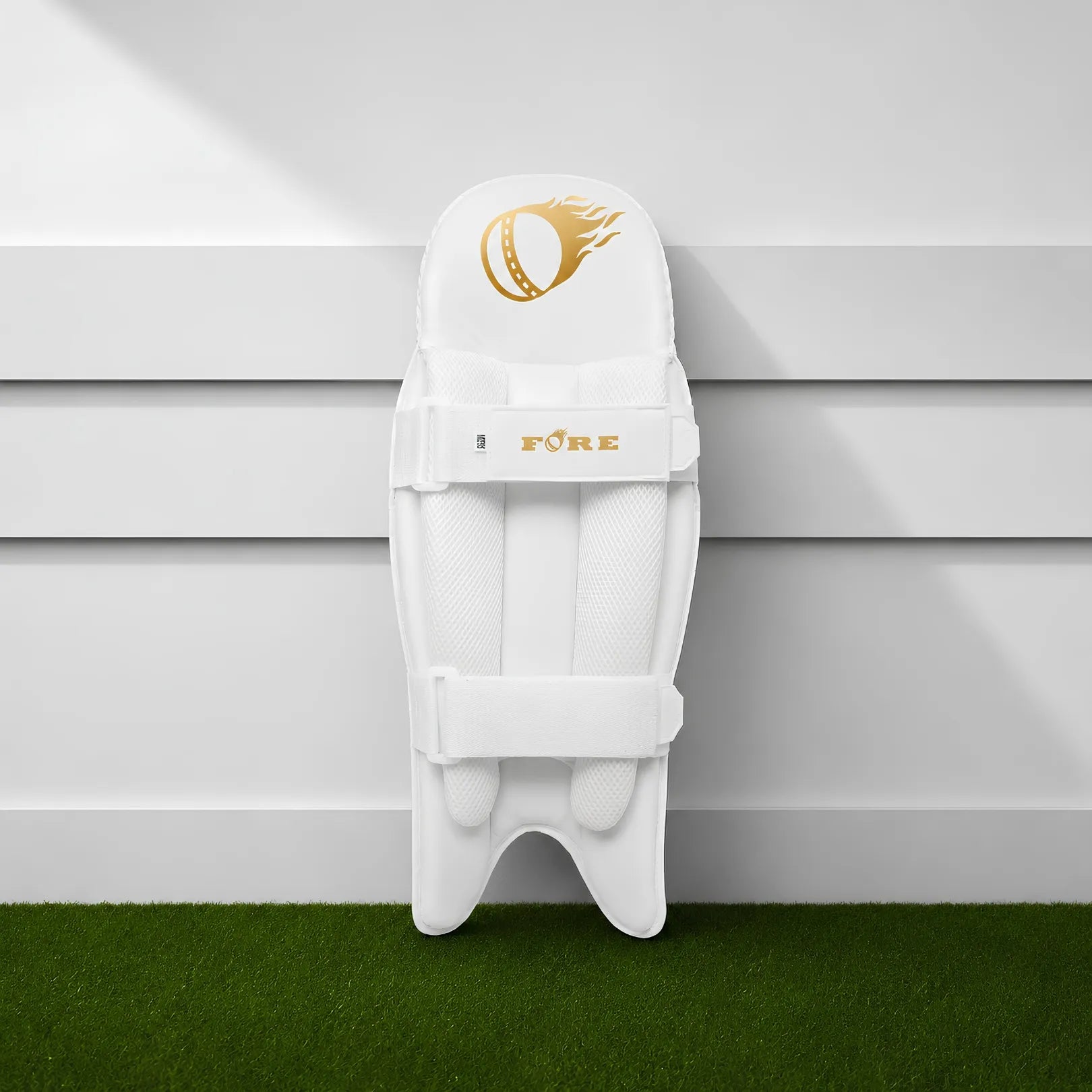 Cricket Keeping Pad (White)