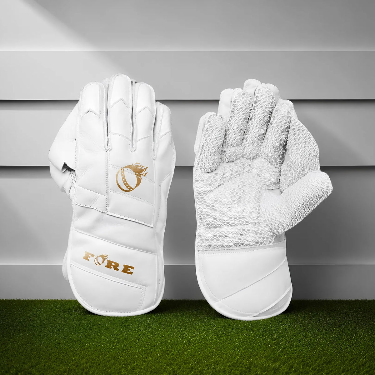 Cricket Keeping Gloves (White)