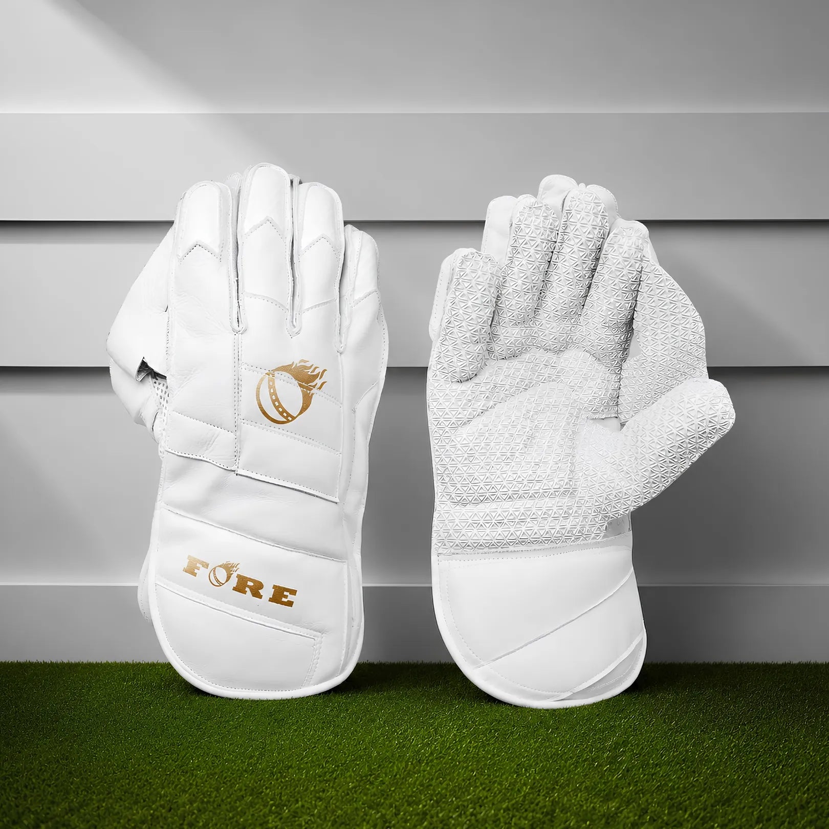 Cricket Keeping Gloves (White)