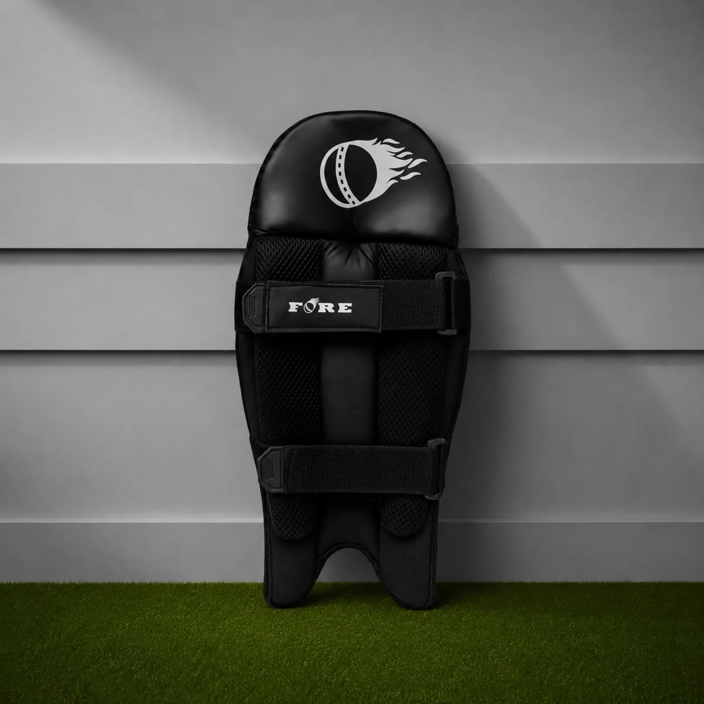 Cricket Keeping Pad (Black)