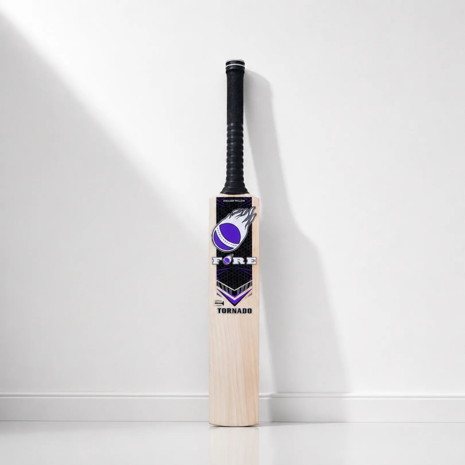 English Willow Tornado Cricket Bat