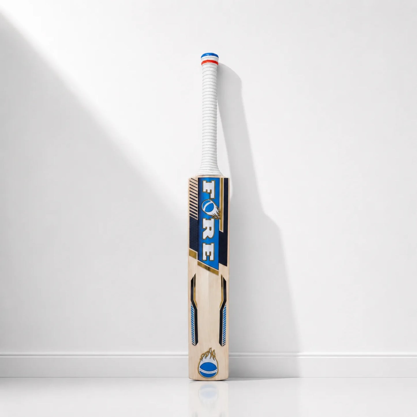 English Willow Hurricane Cricket Bat