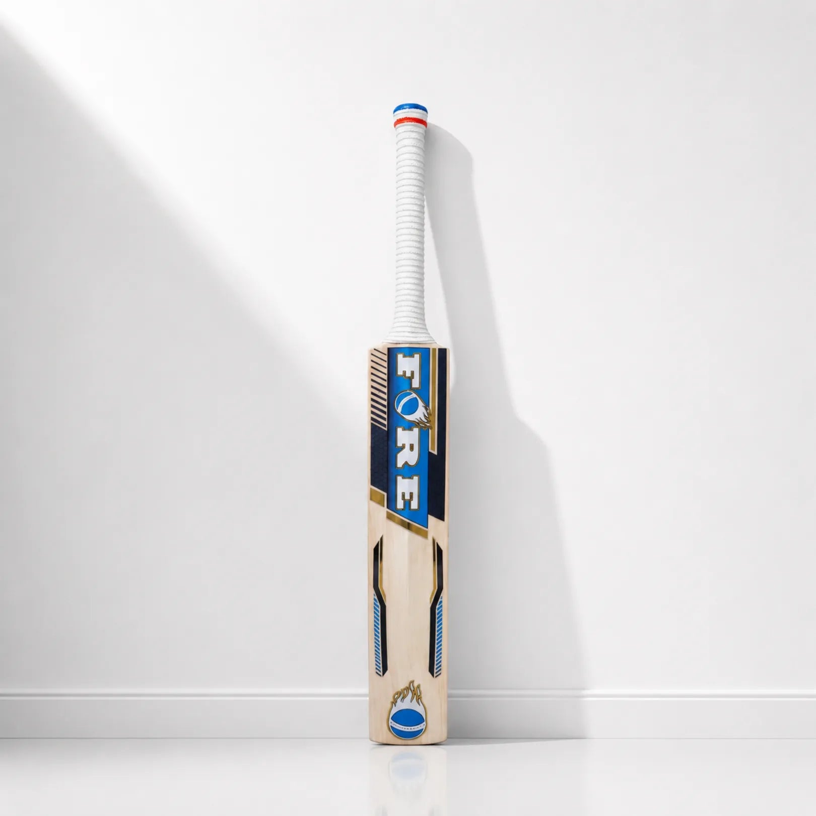 English Willow Hurricane Cricket Bat